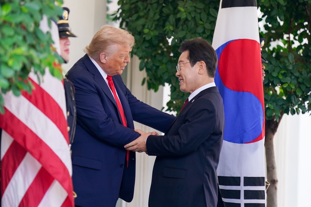 trump-announces-trade-breakthrough-with-south-korea