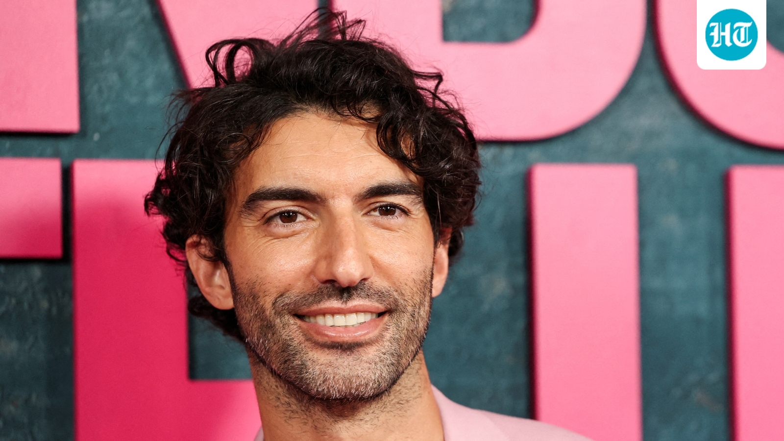 Rainn Wilson’s Supportive Texts Amid Baldoni–Lively Clash