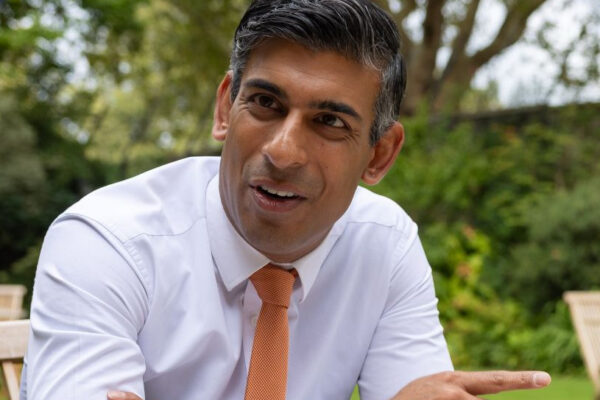 Microsoft Hires Ex-UK PM; Airtable, Oumi Add Top Execs