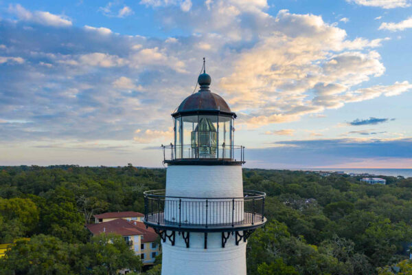 Southern Island Getaway With Food, Luxury & History