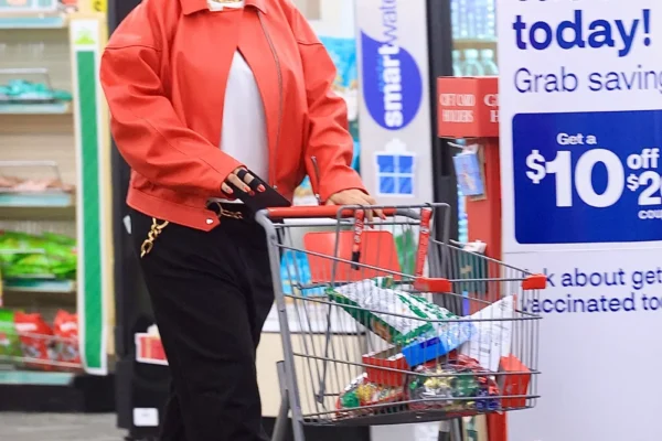 For Rihanna, Even a CVS Run Is a Fashion Opportunity